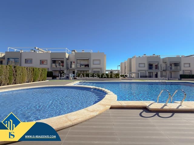 Bungalow de 2 habitaciones en Aguas Nuevas, Torrevieja en venta con piscina garaje - 229.900 € (Ref: 9425879)