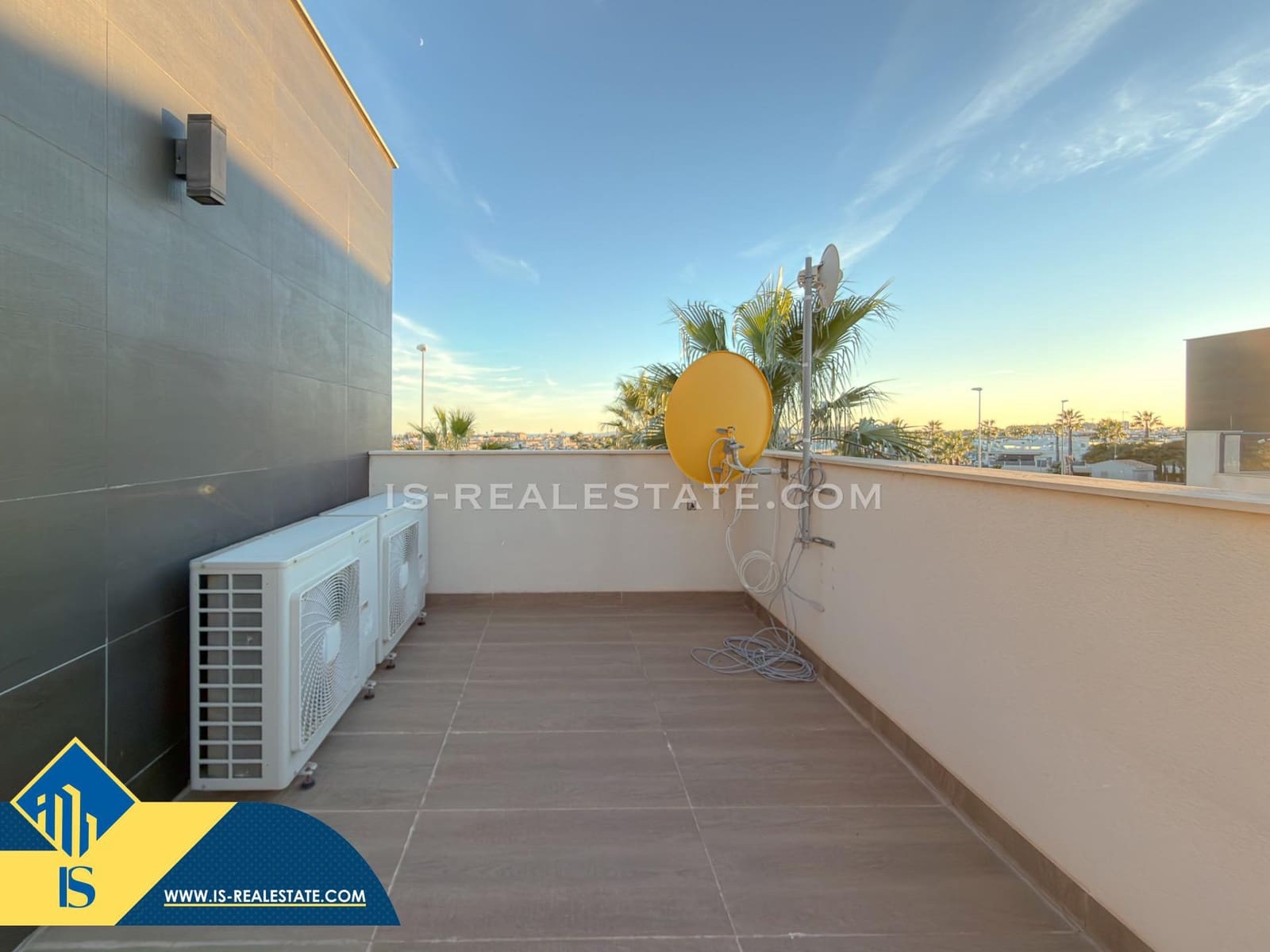 3 camera da letto Villa in vendita in Orihuela Costa con piscina garage - 489.900 € (Rif: 9425882)