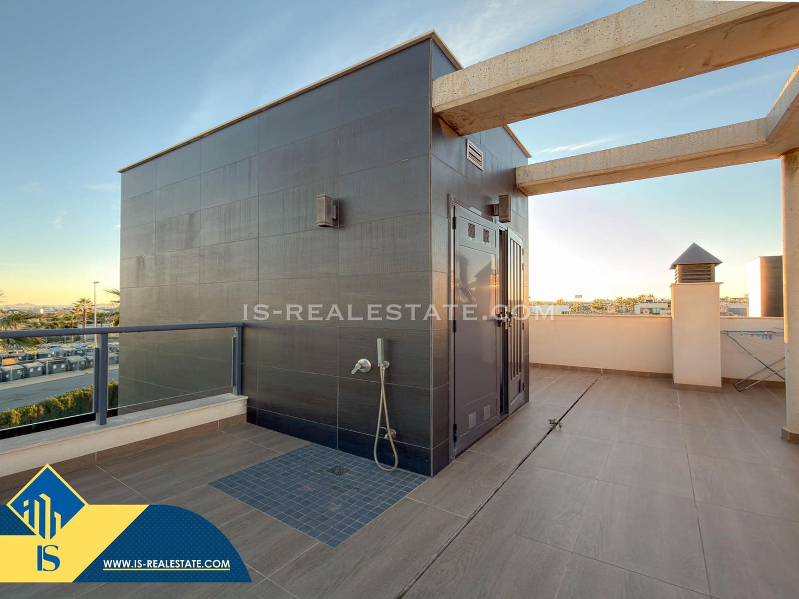 3 camera da letto Villa in vendita in Orihuela Costa con piscina garage - 489.900 € (Rif: 9425882)