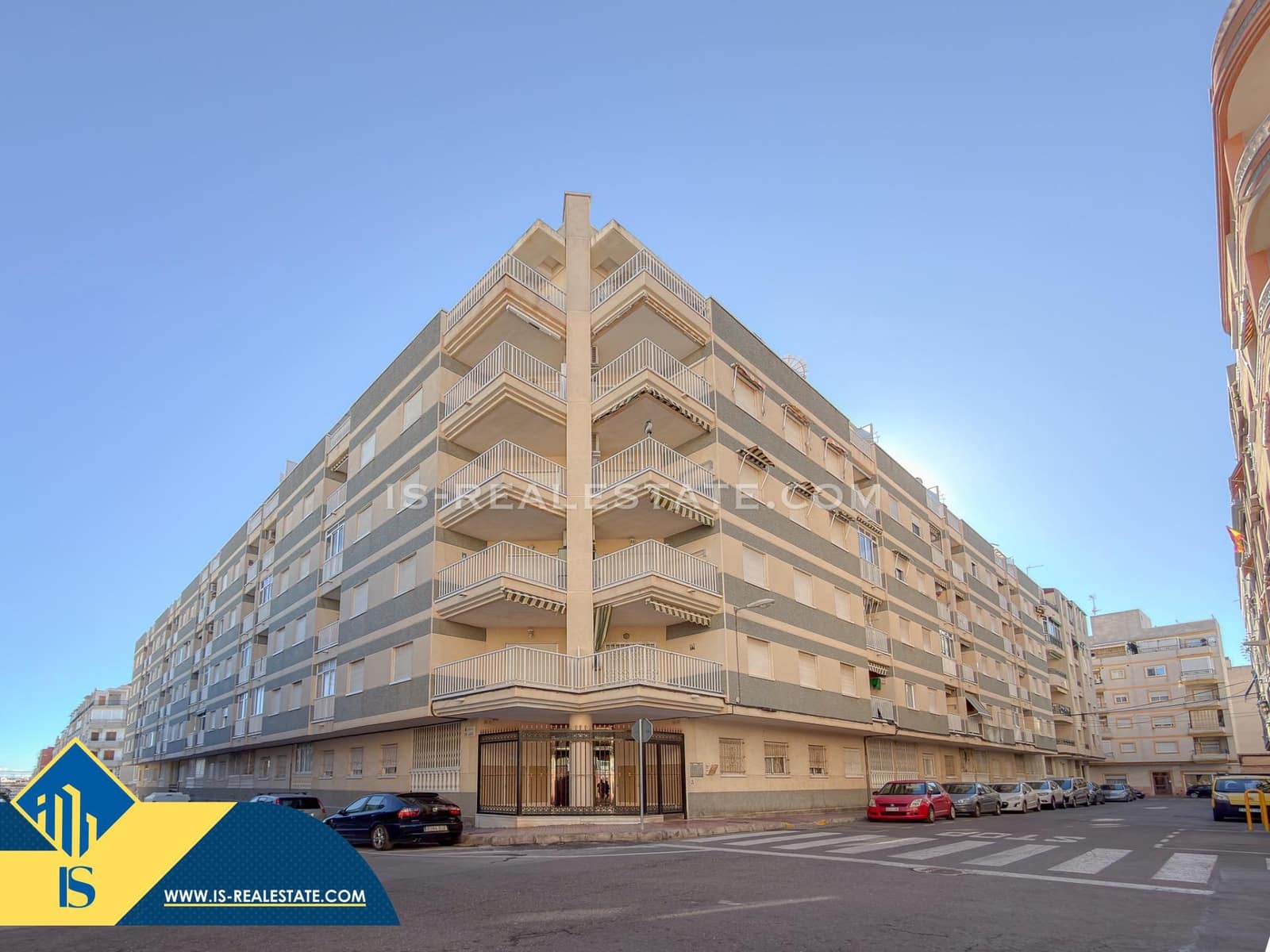 2 soveværelse Lejlighed til salg i Torrevieja med swimmingpool - € 139.900 (Ref: 9425884)