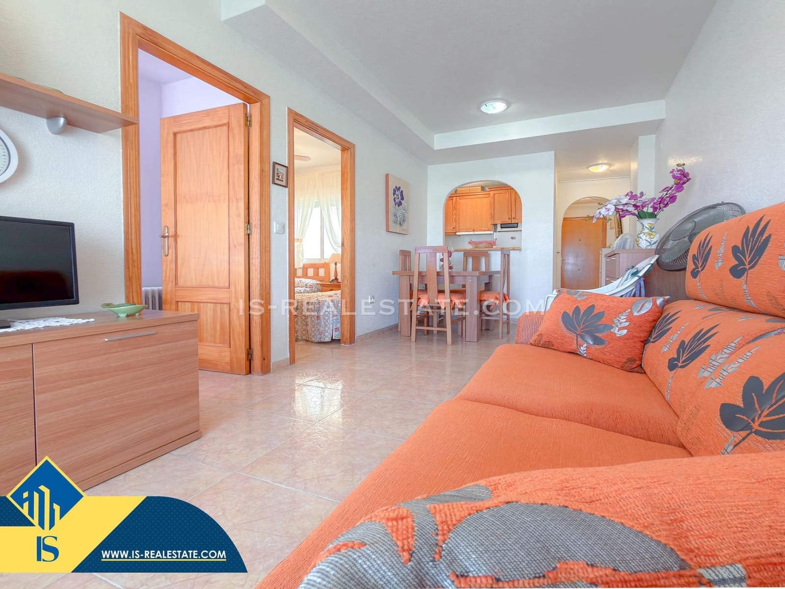 2 soveværelse Lejlighed til salg i Torrevieja med swimmingpool - € 139.900 (Ref: 9425884)