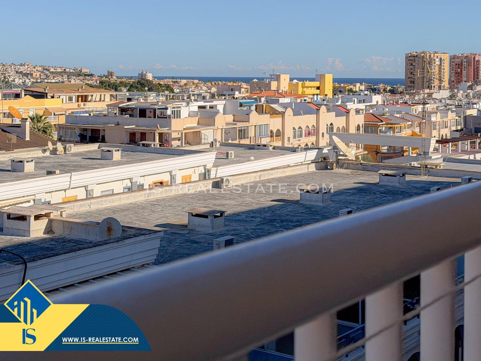 2 soveværelse Lejlighed til salg i Torrevieja med swimmingpool - € 139.900 (Ref: 9425884)