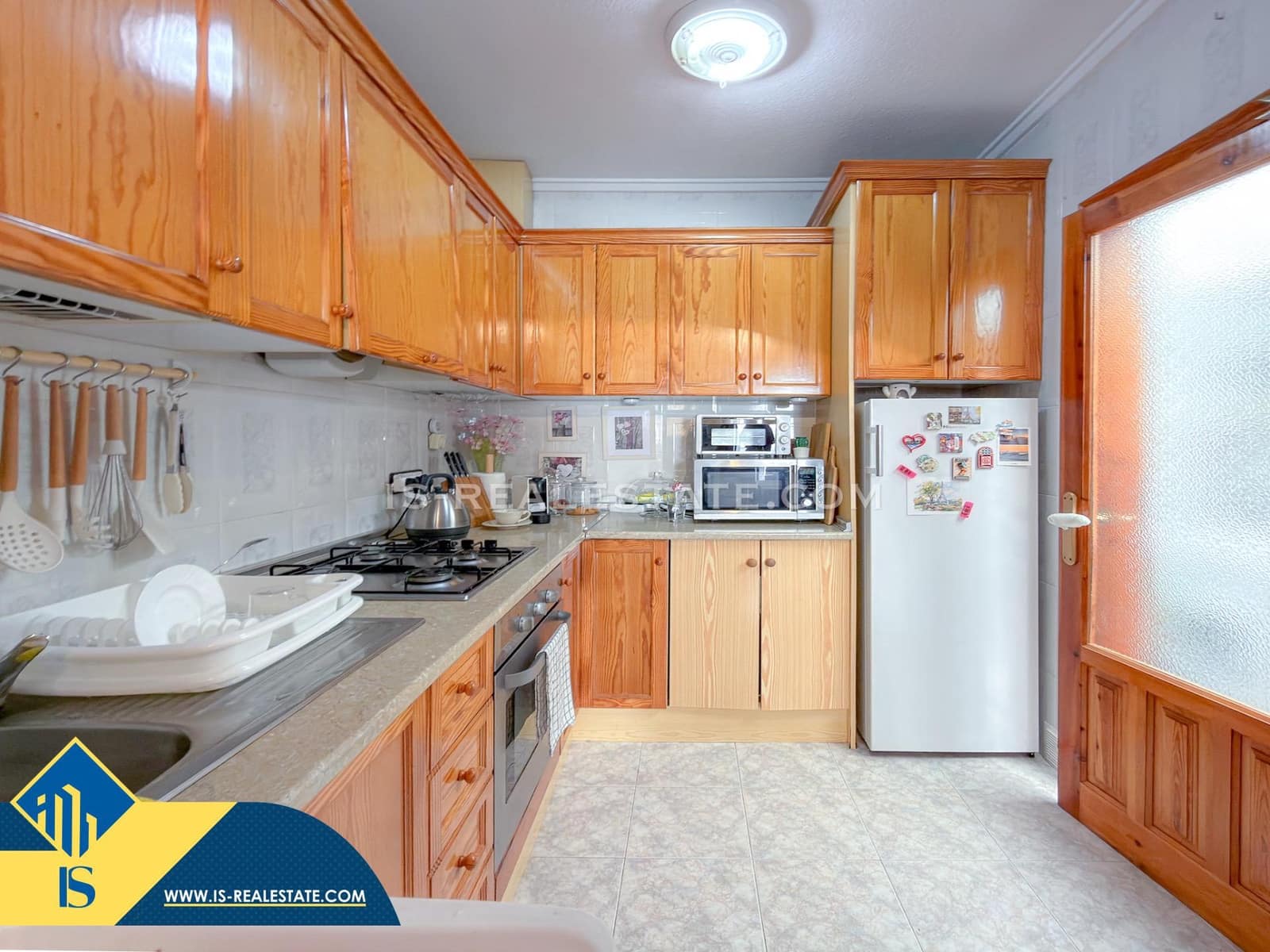 4 bedroom Villa for sale in Los Altos with pool - € 199,900 (Ref: 9425887)