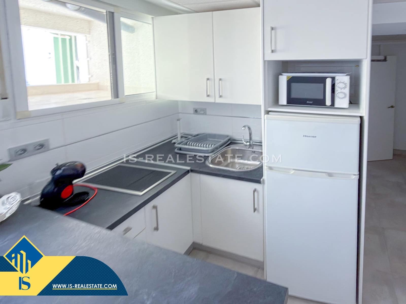 4 bedroom Villa for sale in Los Altos with pool - € 199,900 (Ref: 9425887)