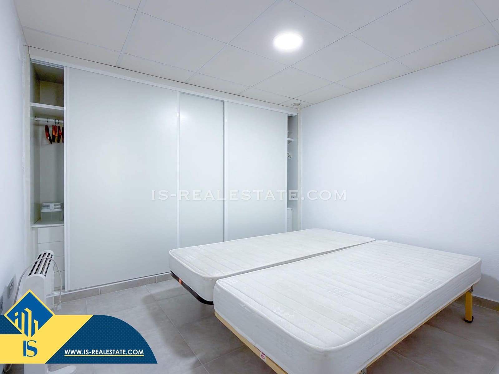 4 bedroom Villa for sale in Los Altos with pool - € 199,900 (Ref: 9425887)