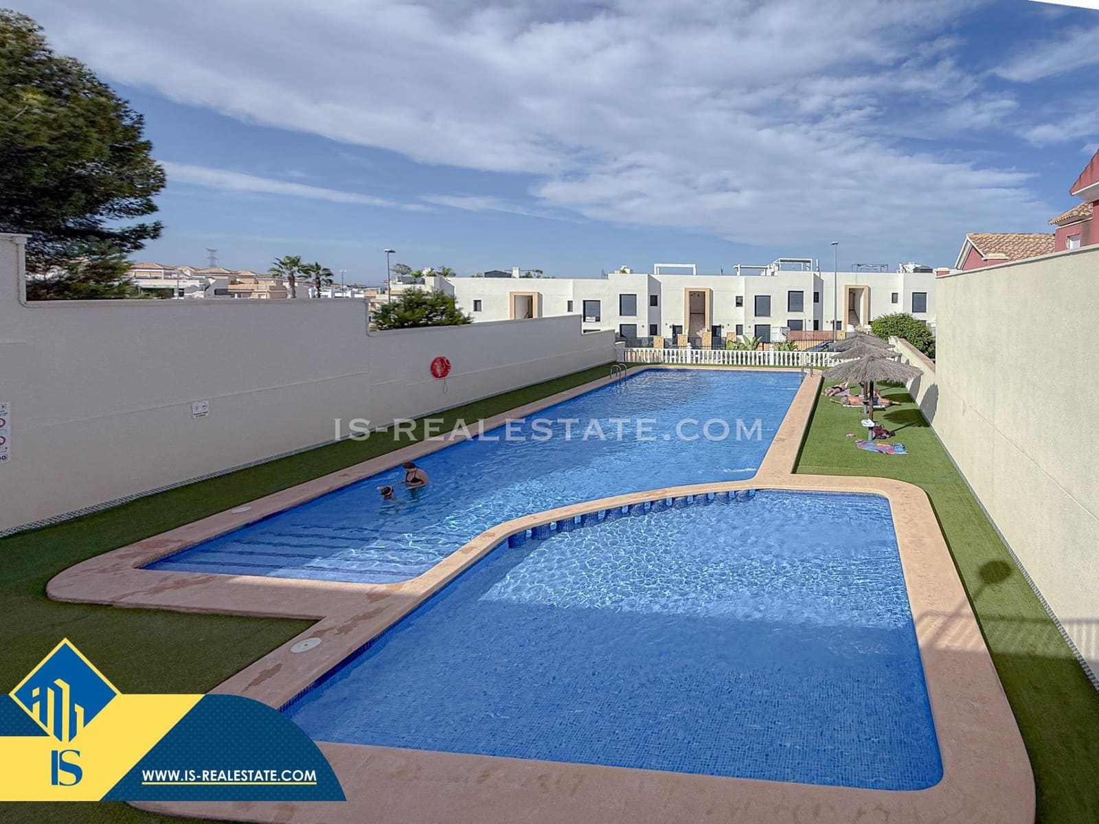 3 sypialnia Willa na sprzedaż w Orihuela Costa z basenem - 239 900 € (Ref: 9431095)