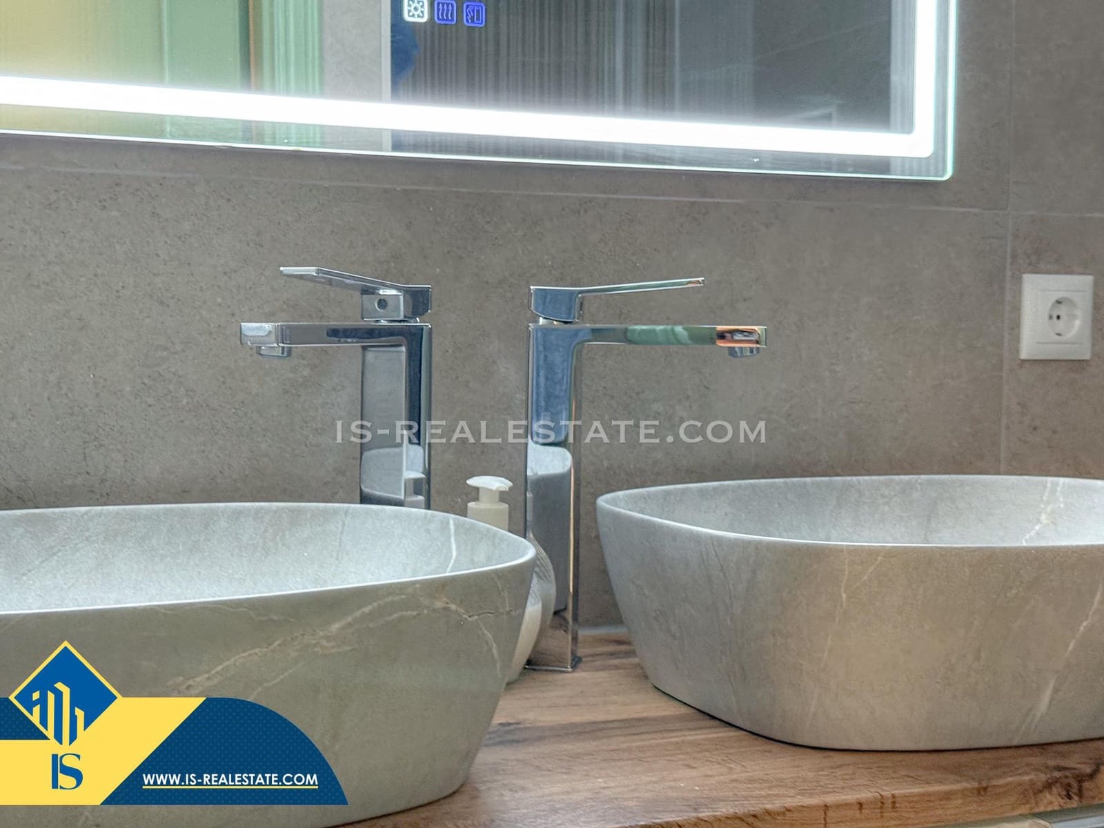 3 sypialnia Willa na sprzedaż w Orihuela Costa z basenem - 239 900 € (Ref: 9431095)