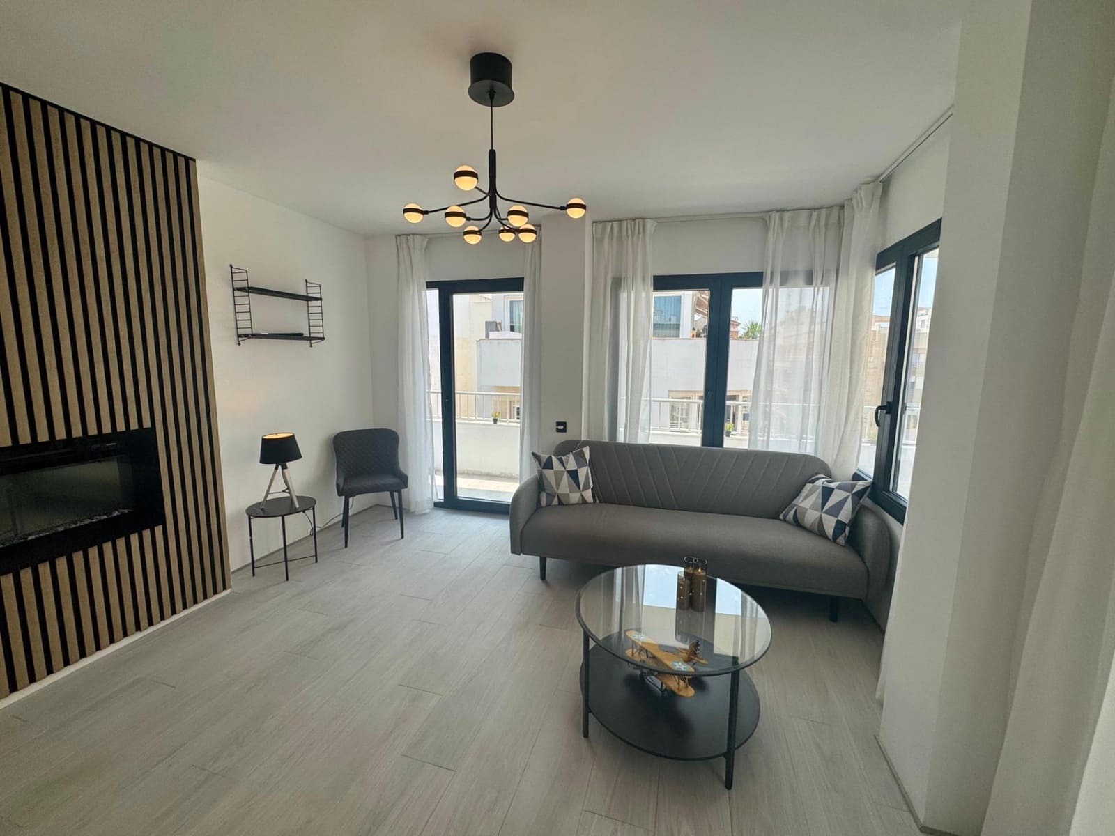 3 sypialnia Apartament na sprzedaż w Torrevieja - 357 000 € (Ref: 9437152)