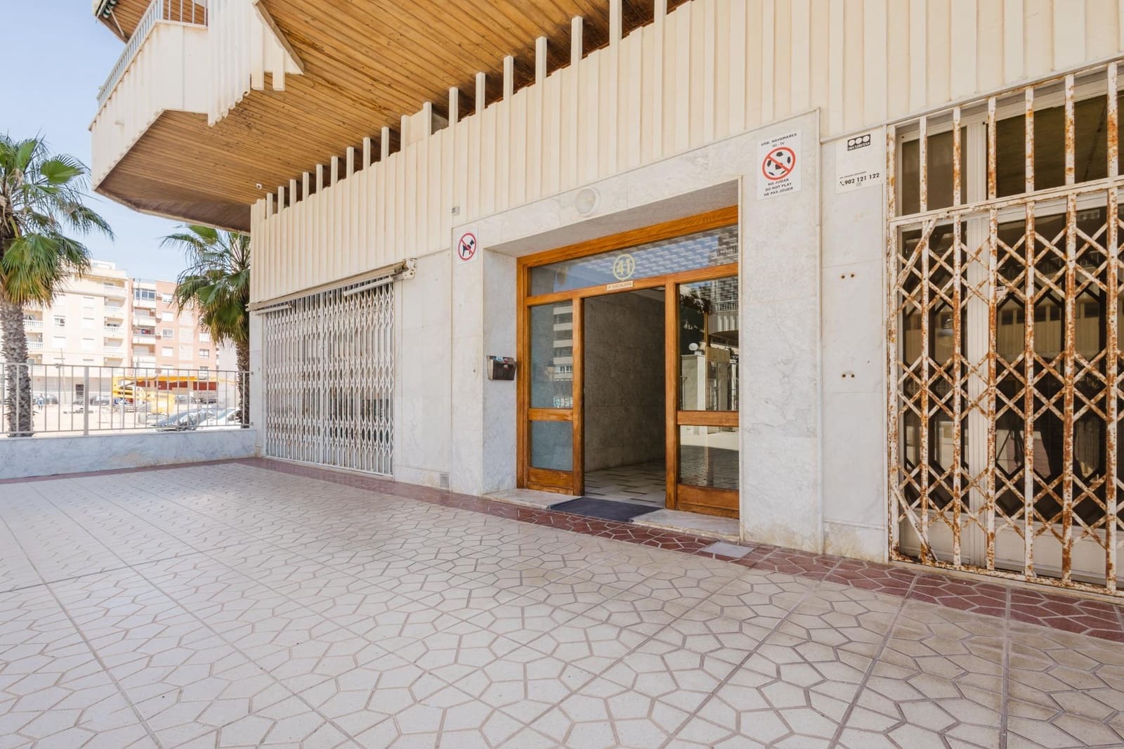 3 quarto Apartamento para venda em Torrevieja com piscina - 235 000 € (Ref: 9437154)