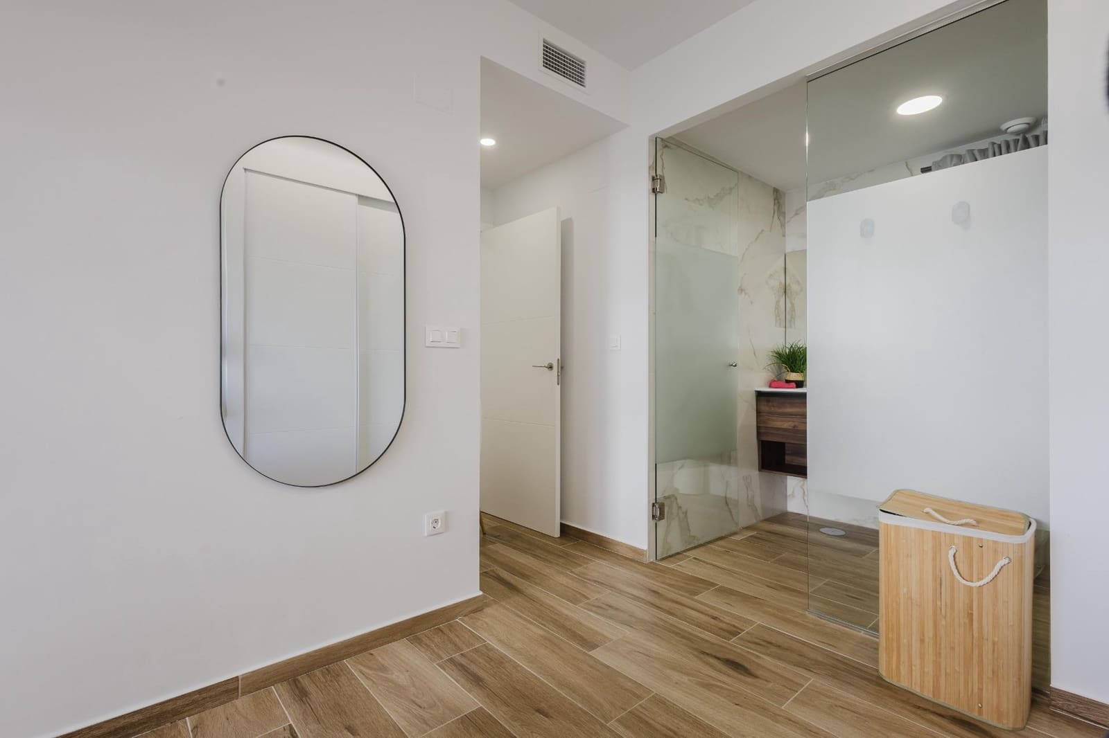 2 soverom Leilighet til salgs i Villamartin med svømmebasseng garasje - € 249 500 (Ref: 9437155)