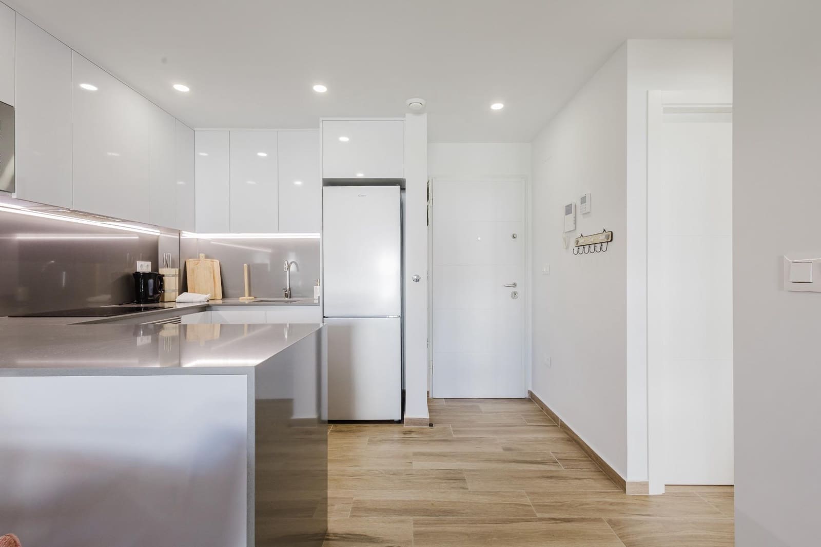 2 soverom Leilighet til salgs i Villamartin med svømmebasseng garasje - € 249 500 (Ref: 9437155)