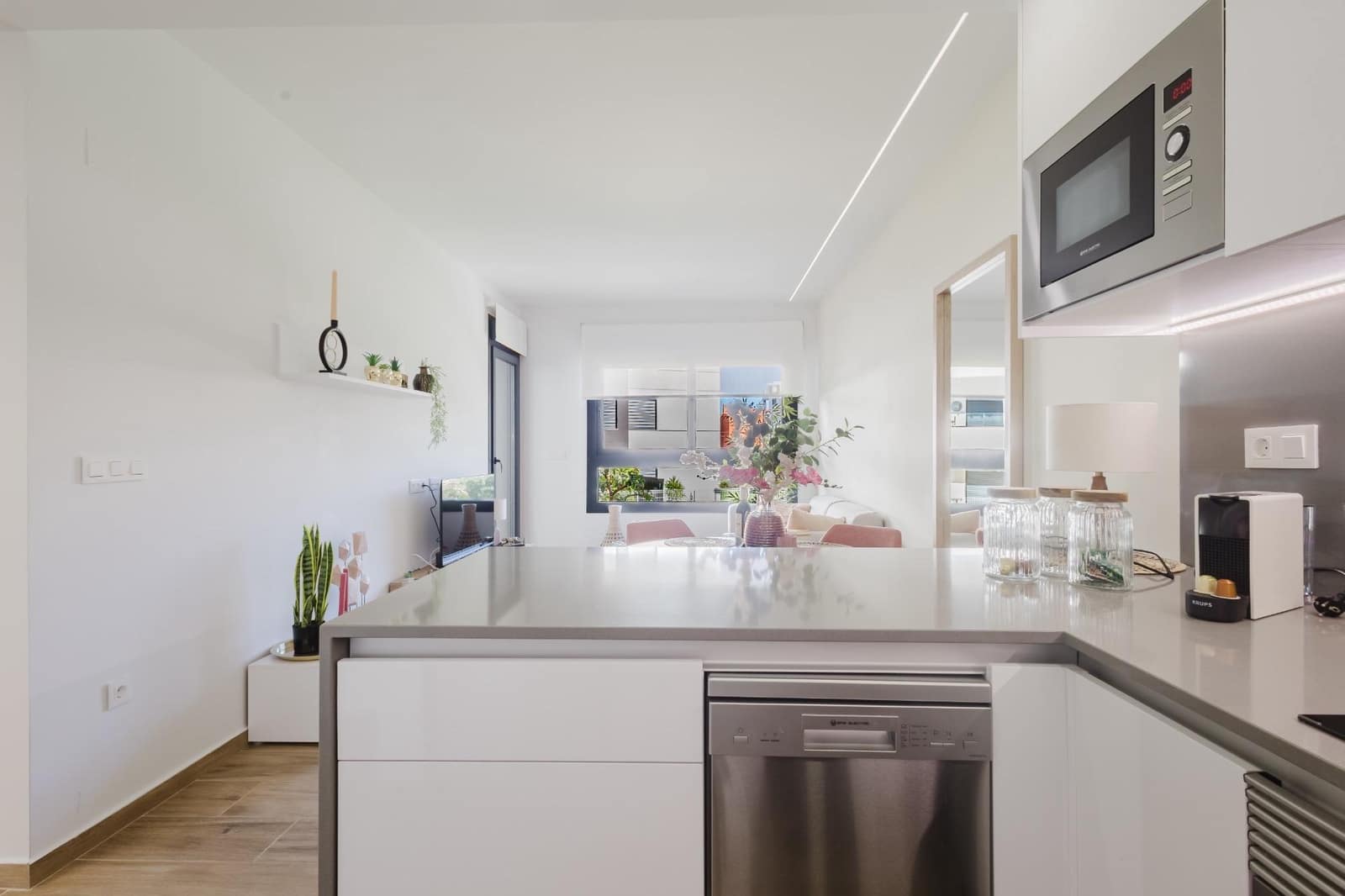 2 soverom Leilighet til salgs i Villamartin med svømmebasseng garasje - € 249 500 (Ref: 9437155)