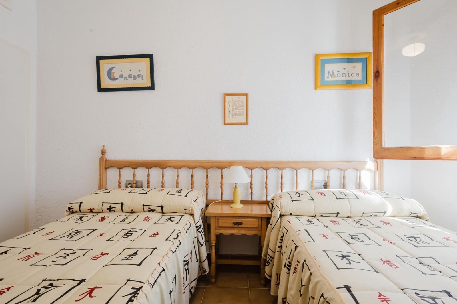 Bungalow de 3 habitaciones en Torrevieja en venta con piscina - 185.000 € (Ref: 9440175)