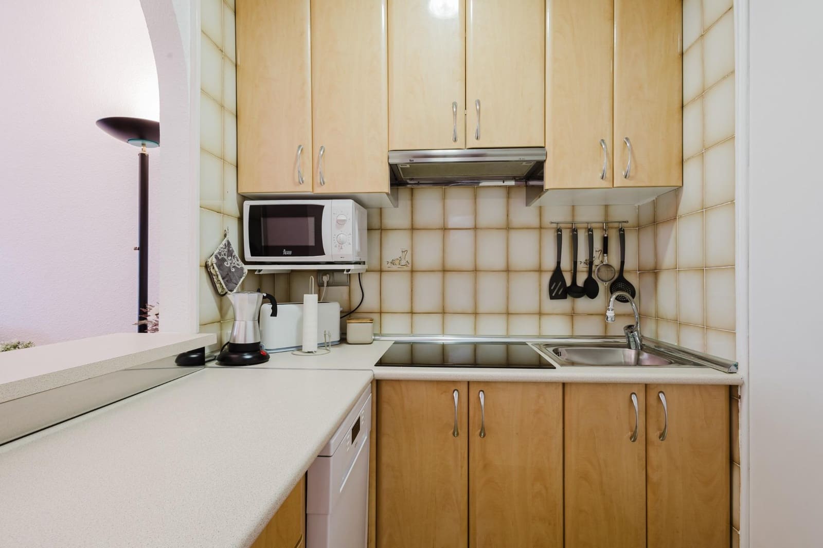 Bungalow de 3 habitaciones en Torrevieja en venta con piscina - 185.000 € (Ref: 9440175)