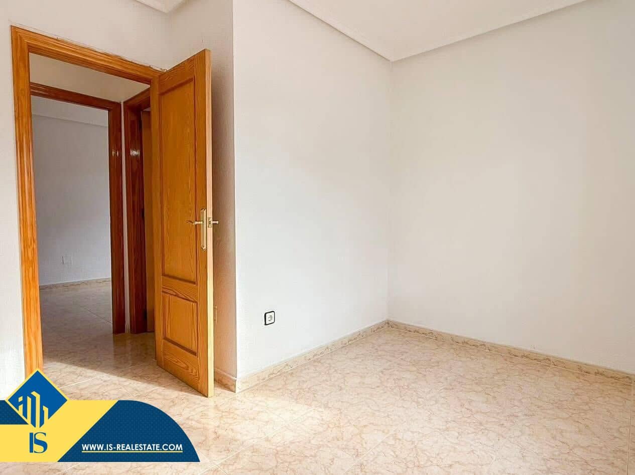 3 bedroom Villa for sale in Playa Flamenca with pool - € 229,900 (Ref: 9446375)