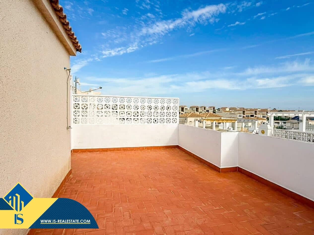 3 bedroom Villa for sale in Playa Flamenca with pool - € 229,900 (Ref: 9446375)