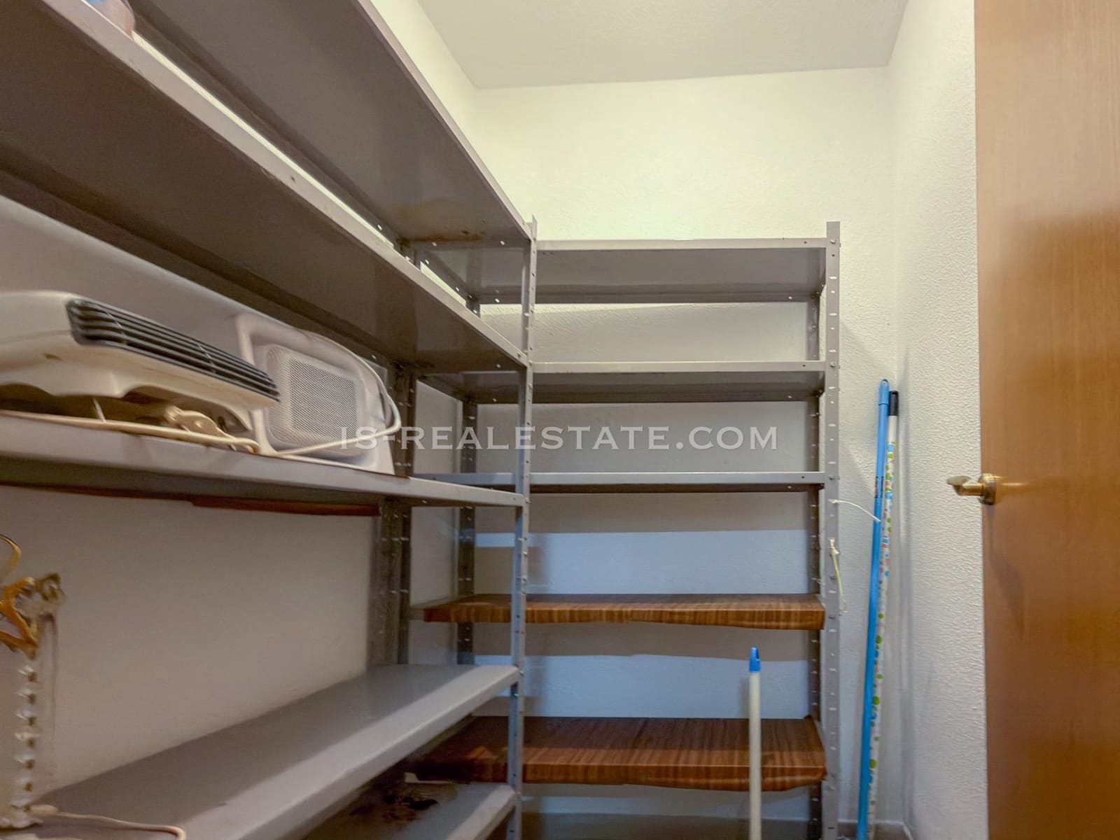 3 makuuhuone Kattohuoneisto myytävänä paikassa Torrevieja - 131 500 € (Ref: 9451039)