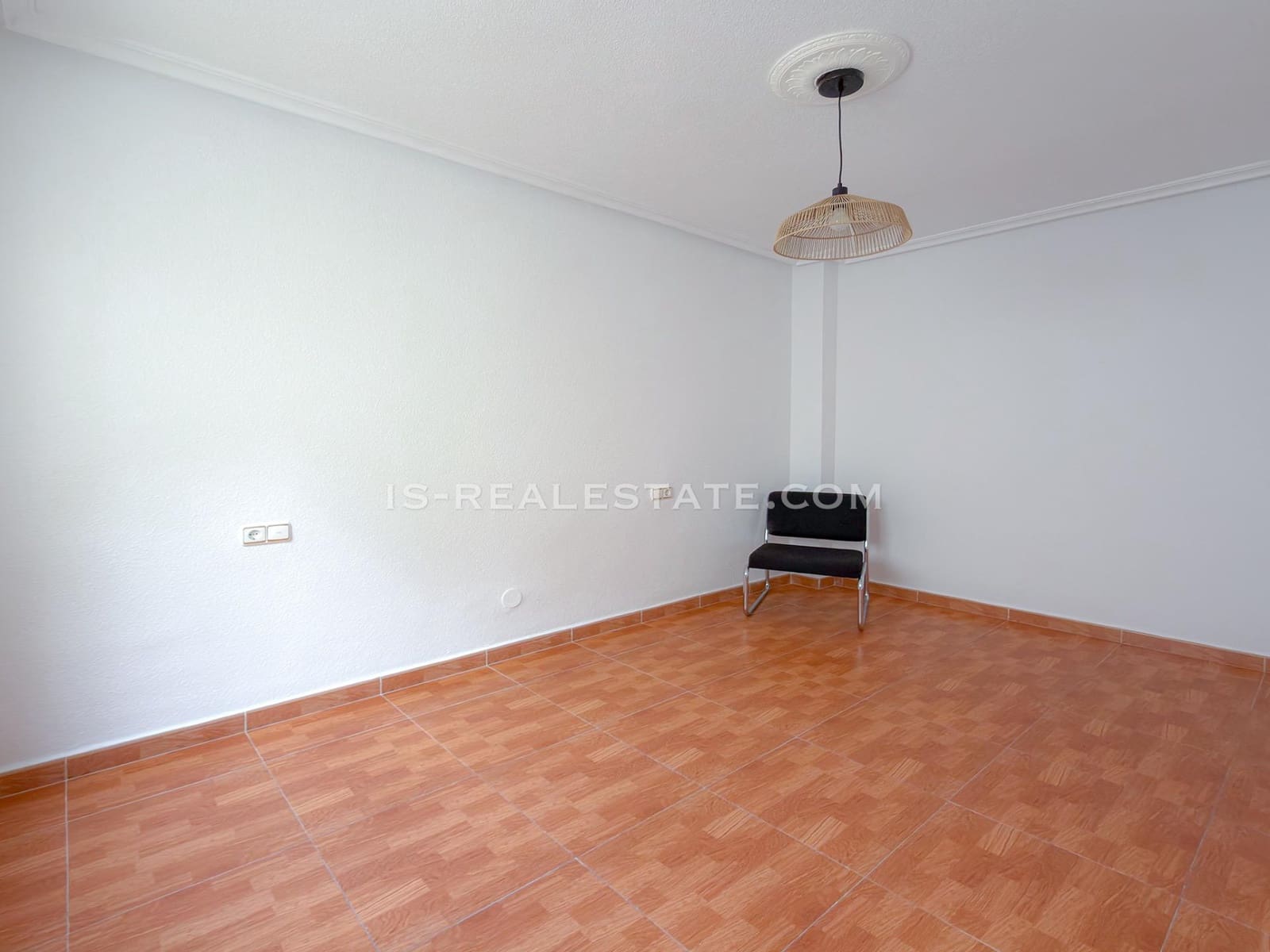 3 makuuhuone Kattohuoneisto myytävänä paikassa Torrevieja - 131 500 € (Ref: 9451039)