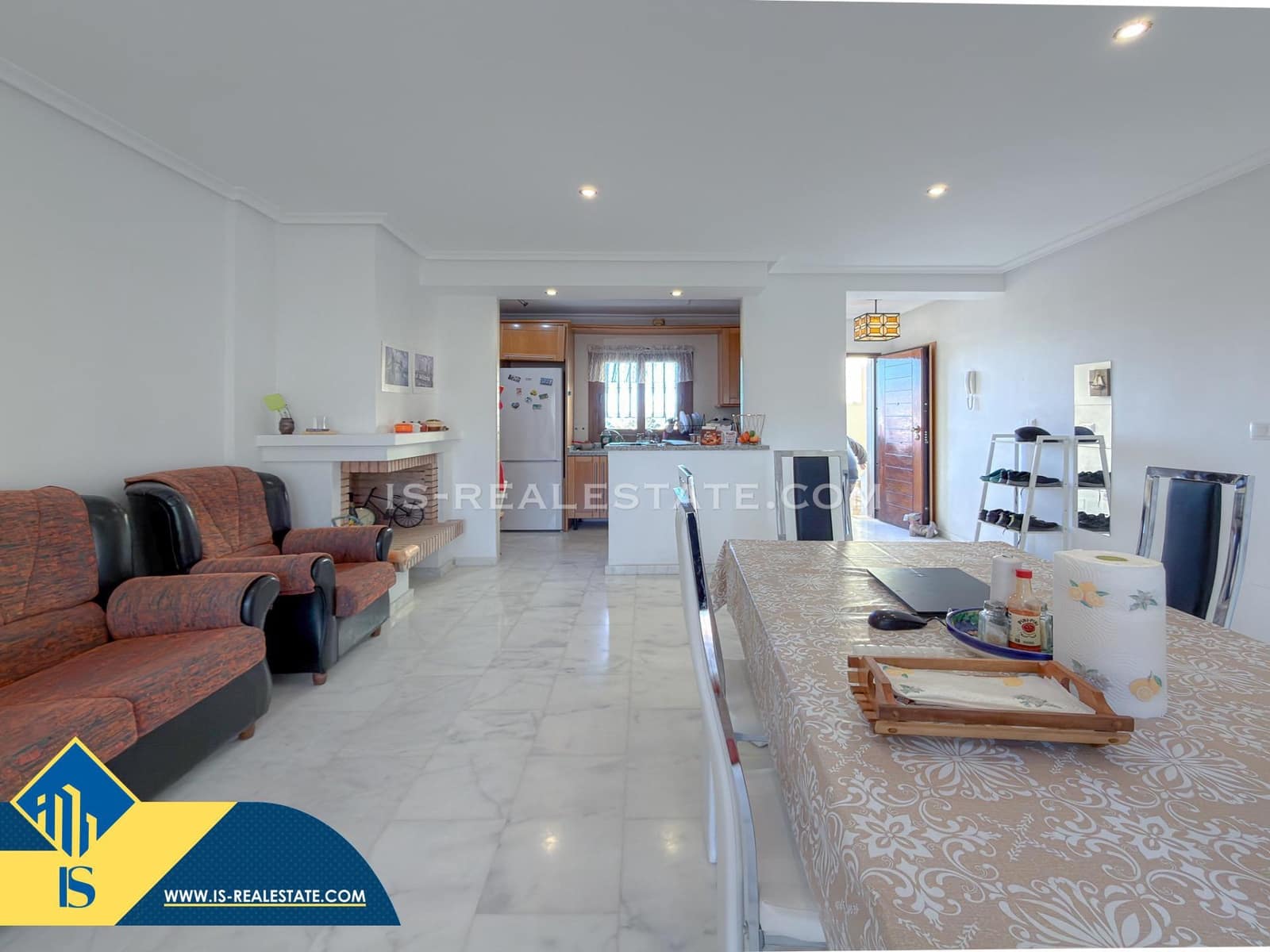 2 soveværelse Bungalow til salg i Algorfa med swimmingpool garage - € 159.900 (Ref: 9452165)