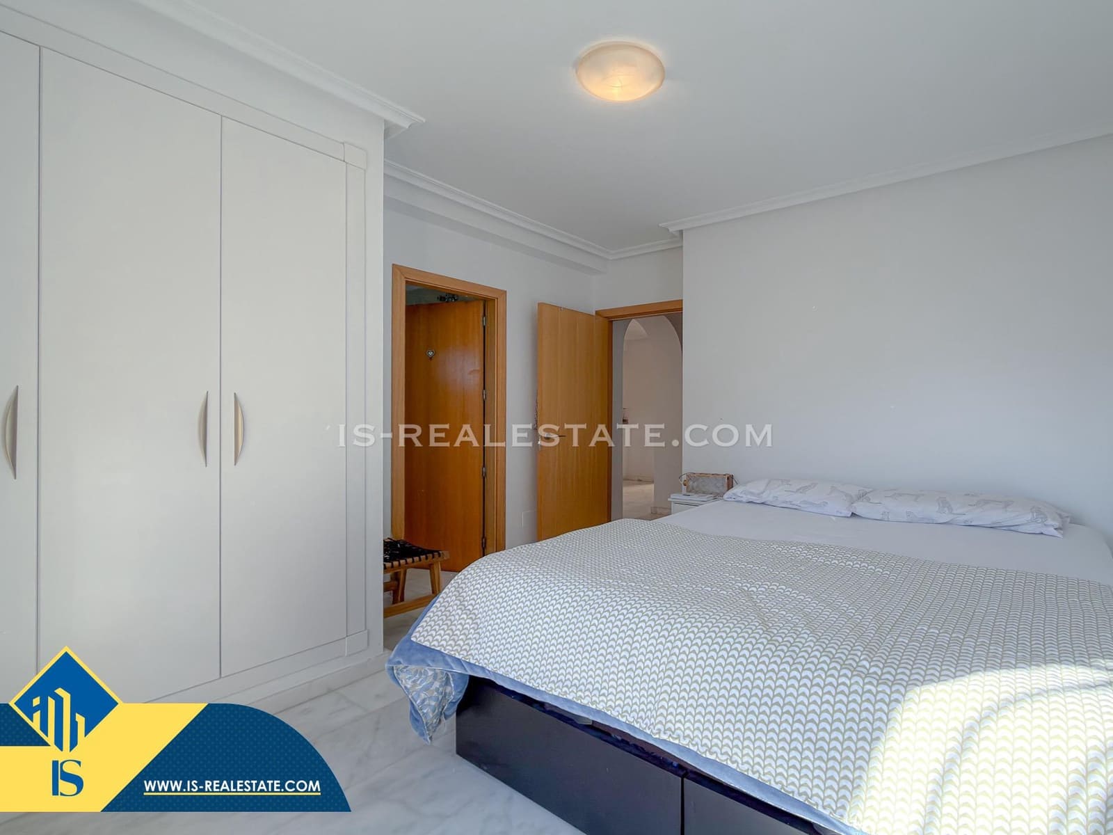 2 soveværelse Bungalow til salg i Algorfa med swimmingpool garage - € 159.900 (Ref: 9452165)