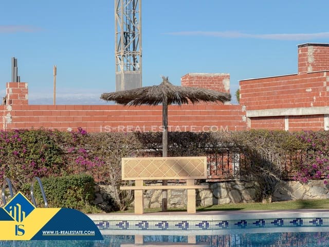 2 soveværelse Bungalow til salg i Algorfa med swimmingpool garage - € 159.900 (Ref: 9452165)