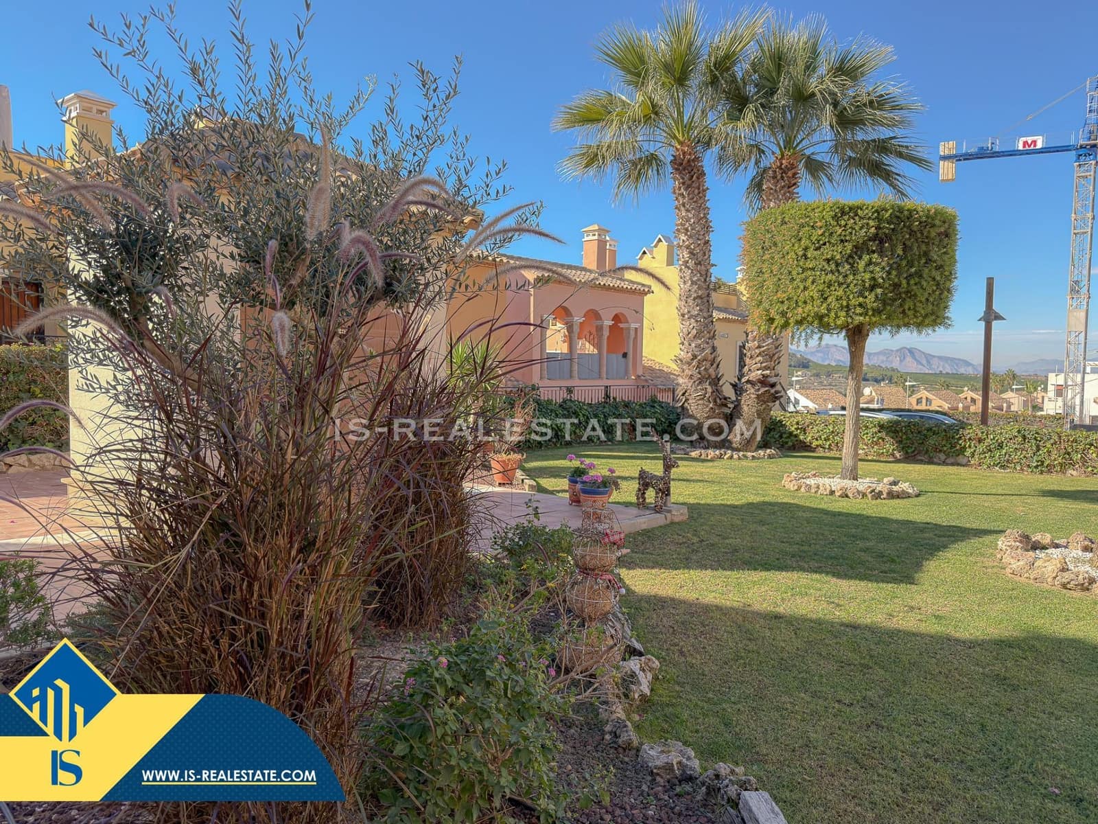 2 soveværelse Bungalow til salg i Algorfa med swimmingpool garage - € 159.900 (Ref: 9452165)