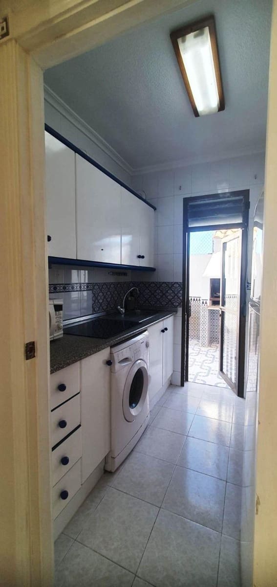 2 sovrum Bungalow till salu i Torrevieja med pool - 170 000 € (Ref: 9462401)