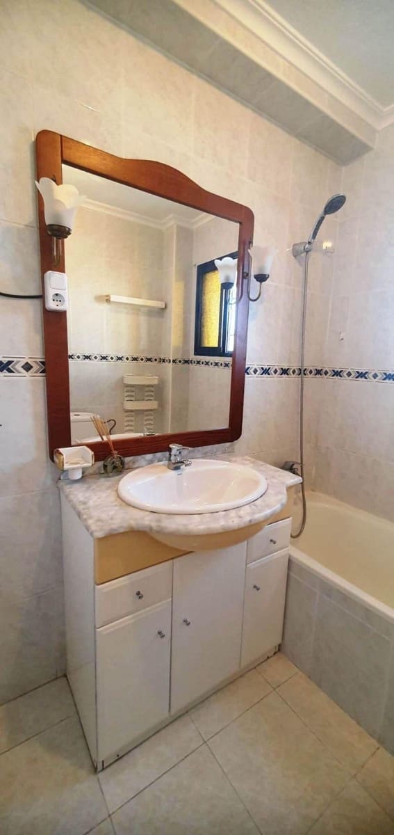 2 sovrum Bungalow till salu i Torrevieja med pool - 170 000 € (Ref: 9462401)