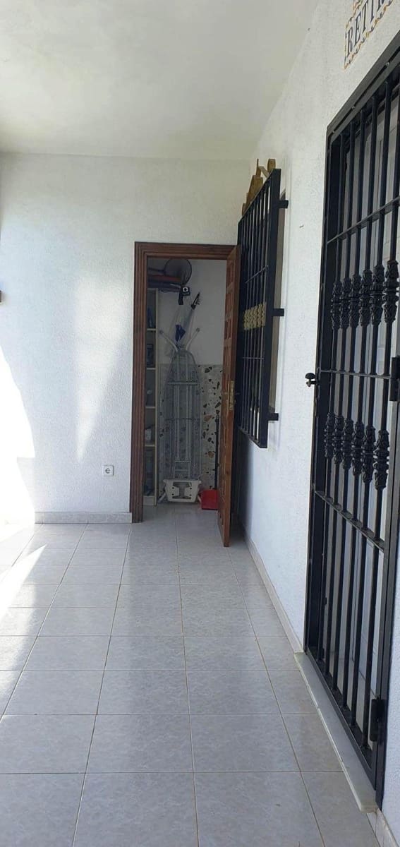 2 sovrum Bungalow till salu i Torrevieja med pool - 170 000 € (Ref: 9462401)