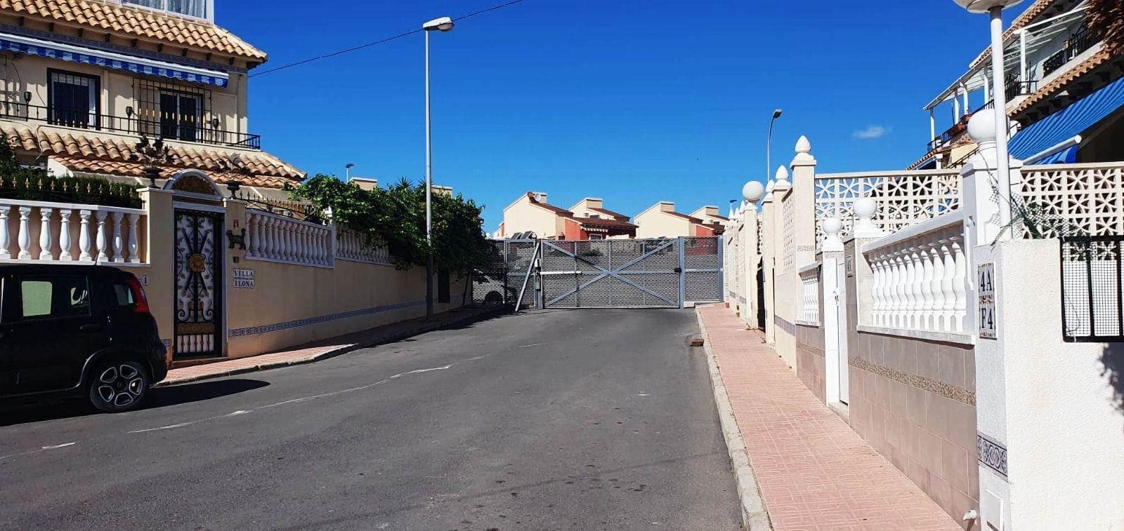 2 sovrum Bungalow till salu i Torrevieja med pool - 170 000 € (Ref: 9462401)