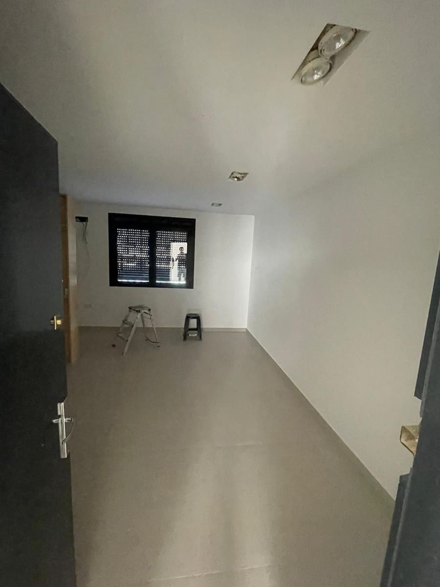 4 bedroom Terraced Villa for sale in Los Montesinos - € 219,895 (Ref: 9465792)