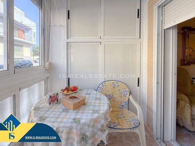 2 soverom Leilighet til salgs i Centro, Torrevieja med svømmebasseng garasje - € 129 900 (Ref: 9470424)