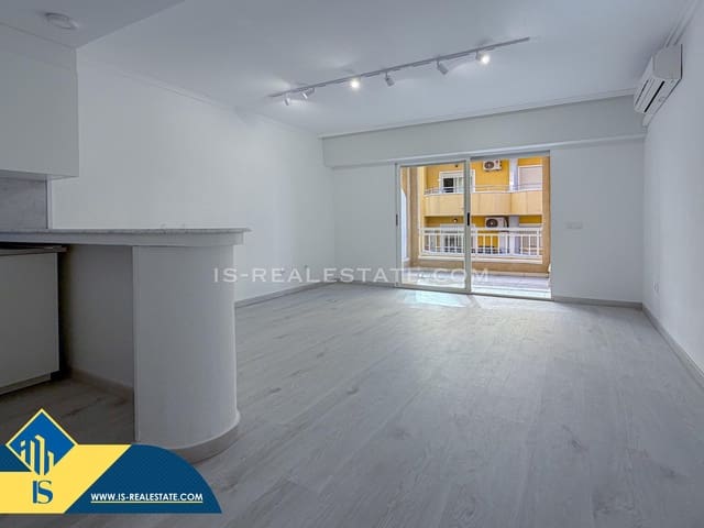 Apartamento de 2 habitaciones en Playa del Cura, Torrevieja en venta con garaje - 169.900 € (Ref: 9470425)