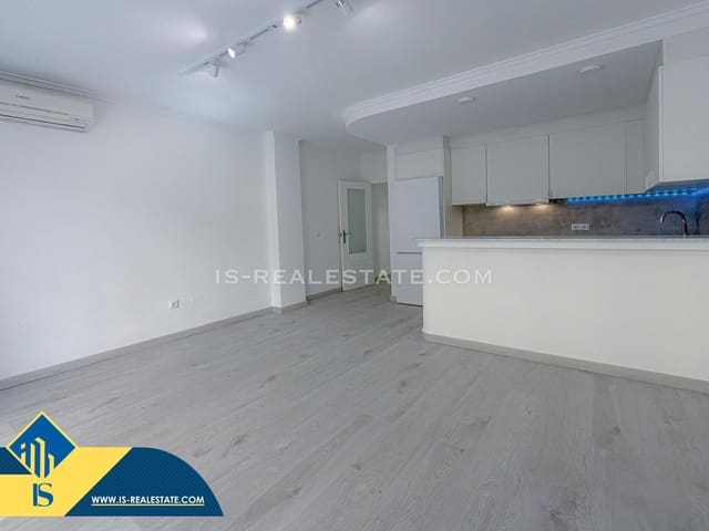 Apartamento de 2 habitaciones en Playa del Cura, Torrevieja en venta con garaje - 169.900 € (Ref: 9470425)