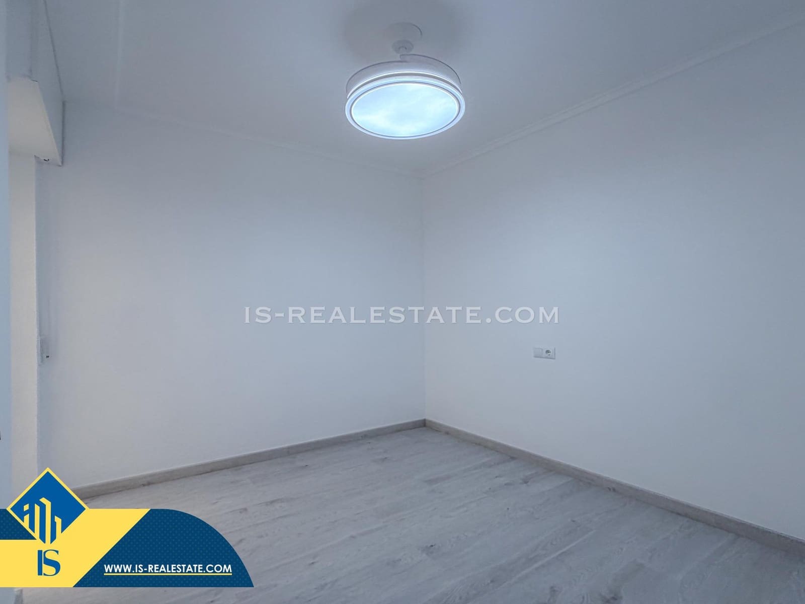 Apartamento de 2 habitaciones en Torrevieja en venta con garaje - 169.900 € (Ref: 9470425)