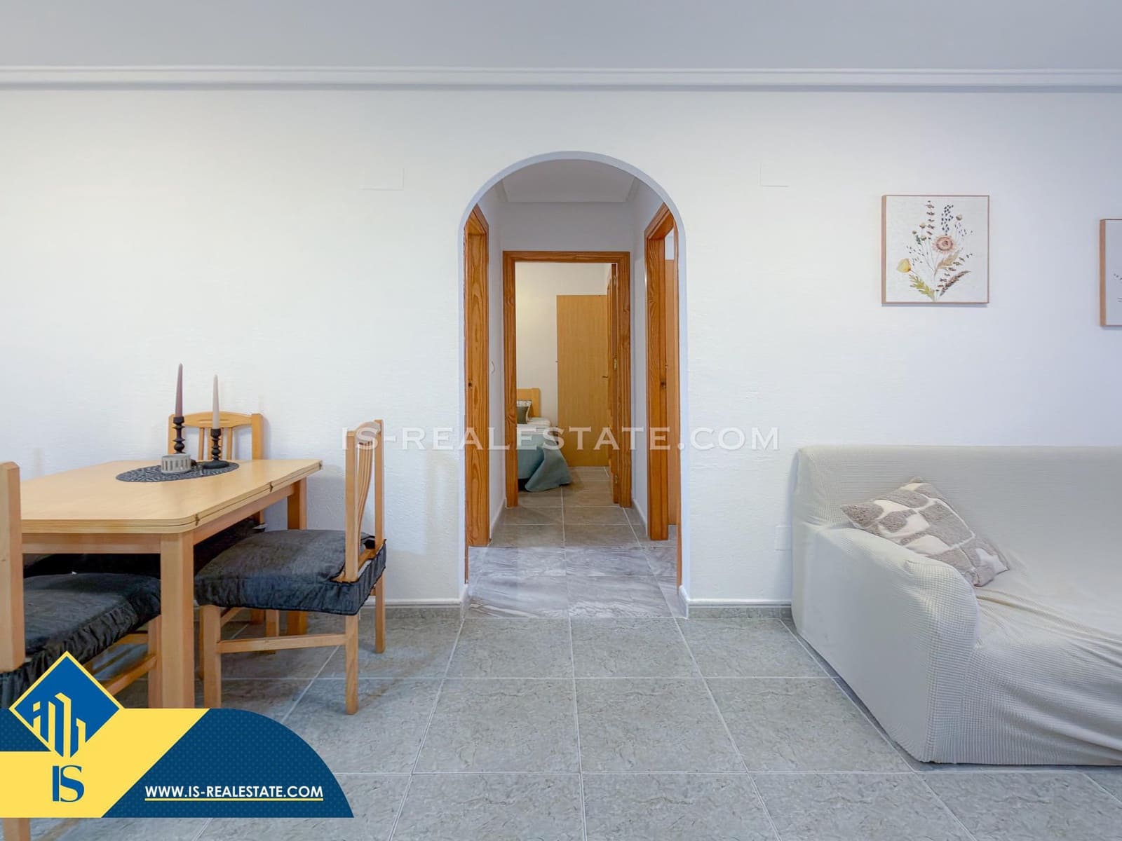 2 soverom Penthouse til salgs i Torrevieja med svømmebasseng - € 135 000 (Ref: 9470945)