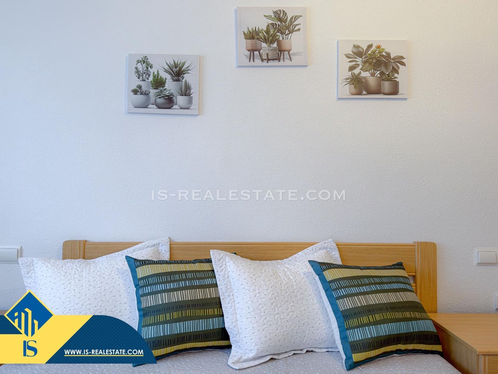 2 soverom Penthouse til salgs i Torrevieja med svømmebasseng - € 135 000 (Ref: 9470945)