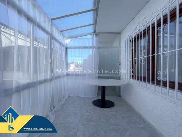 2 soveværelse Bungalow til salg i El Limonar, Torrevieja - € 119.900 (Ref: 9472993)