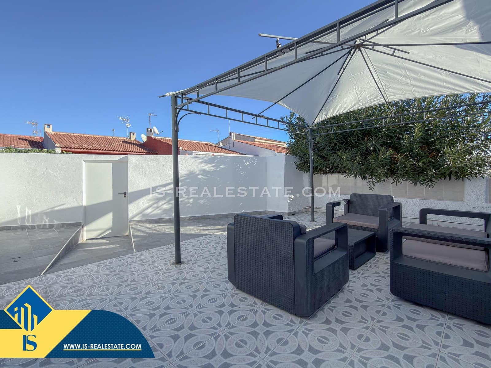 2 soveværelse Bungalow til salg i El Limonar - € 119.900 (Ref: 9472993)