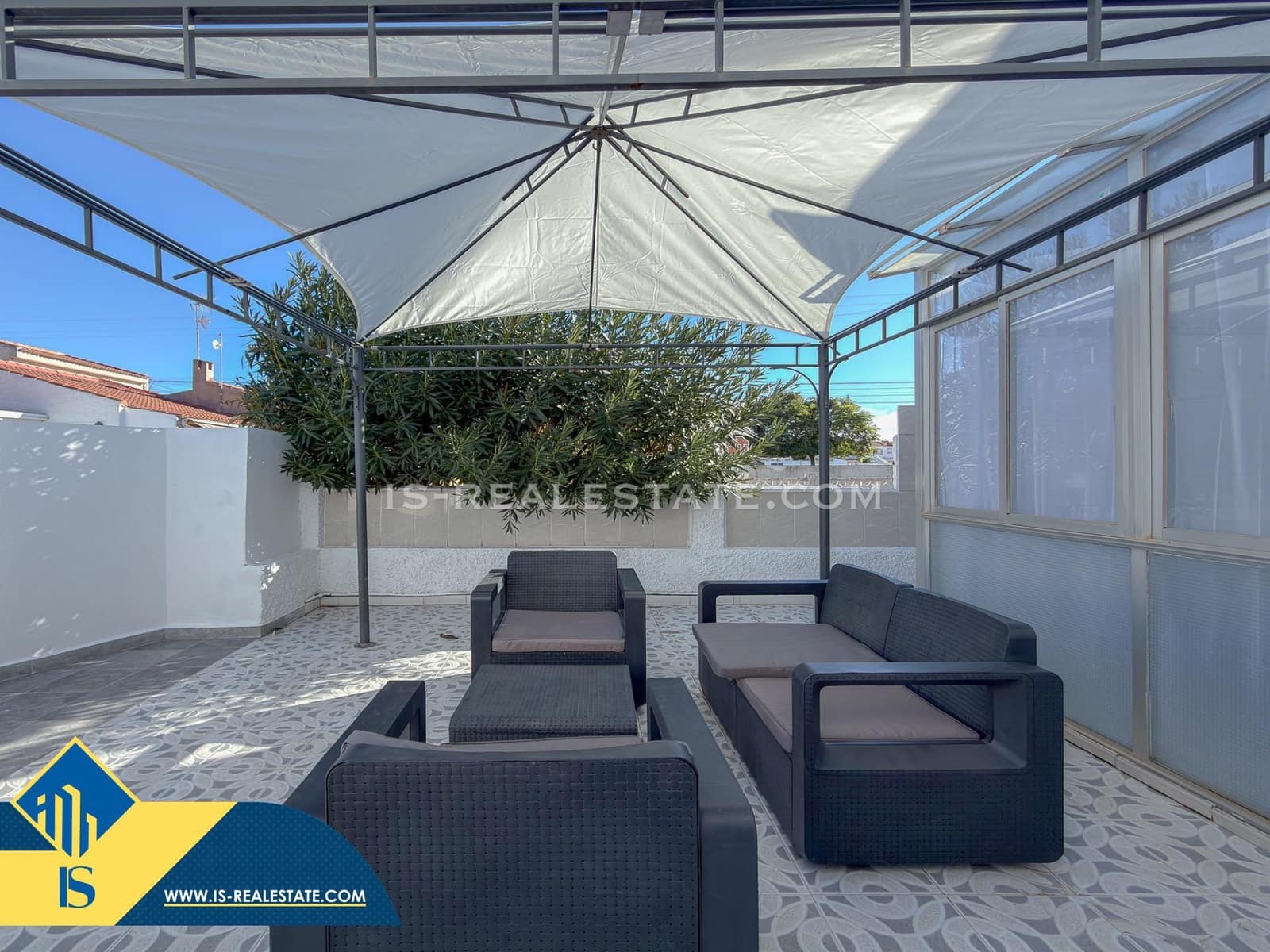 2 soveværelse Bungalow til salg i El Limonar - € 119.900 (Ref: 9472993)