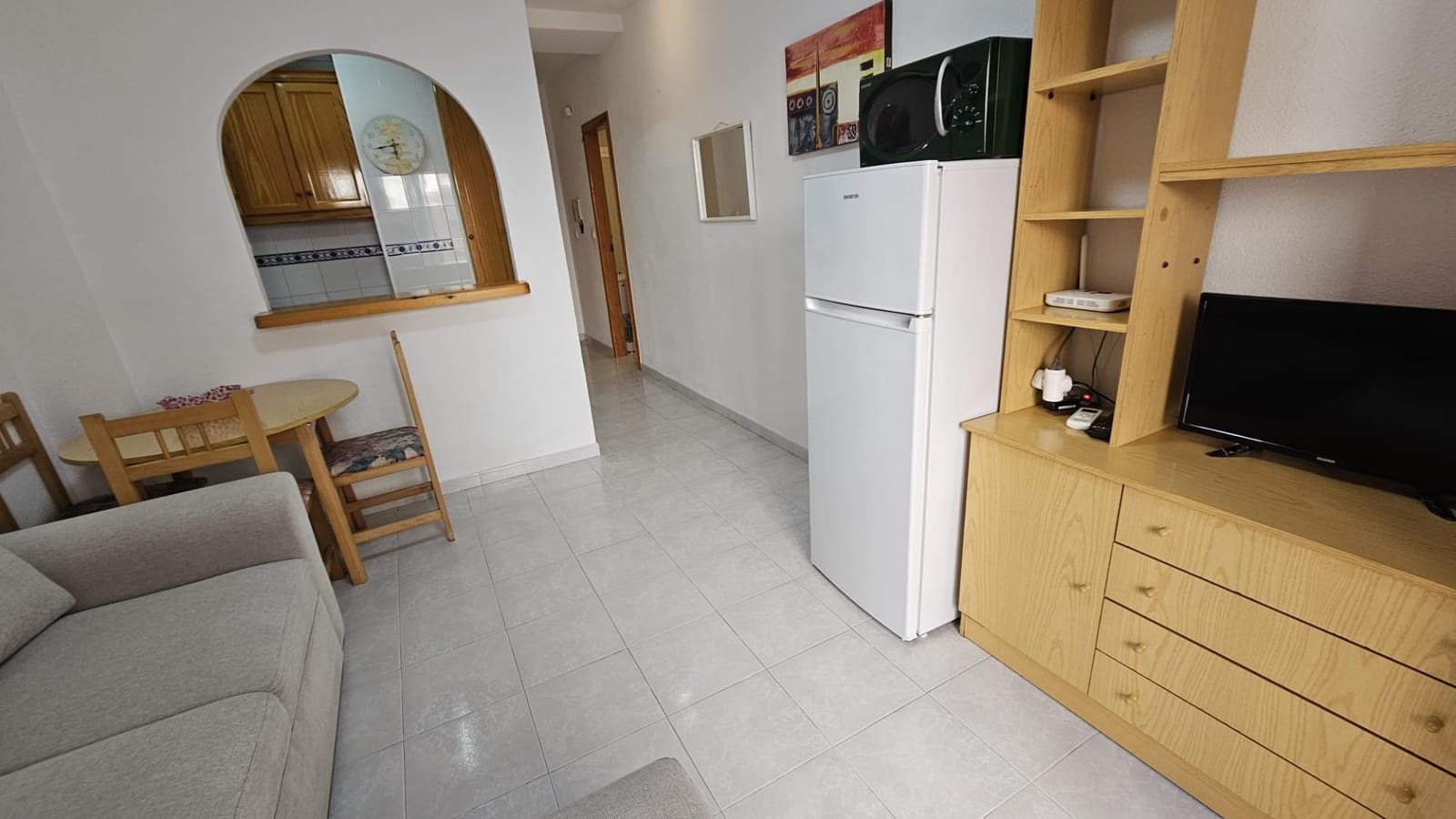 Studio til salgs i Torrevieja - € 78 000 (Ref: 9478764)