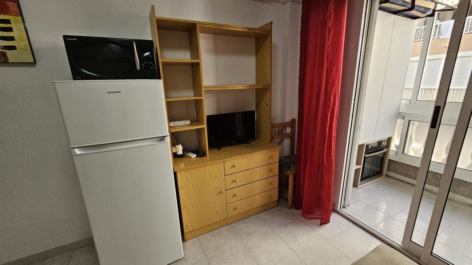 Studio til salgs i Torrevieja - € 78 000 (Ref: 9478764)