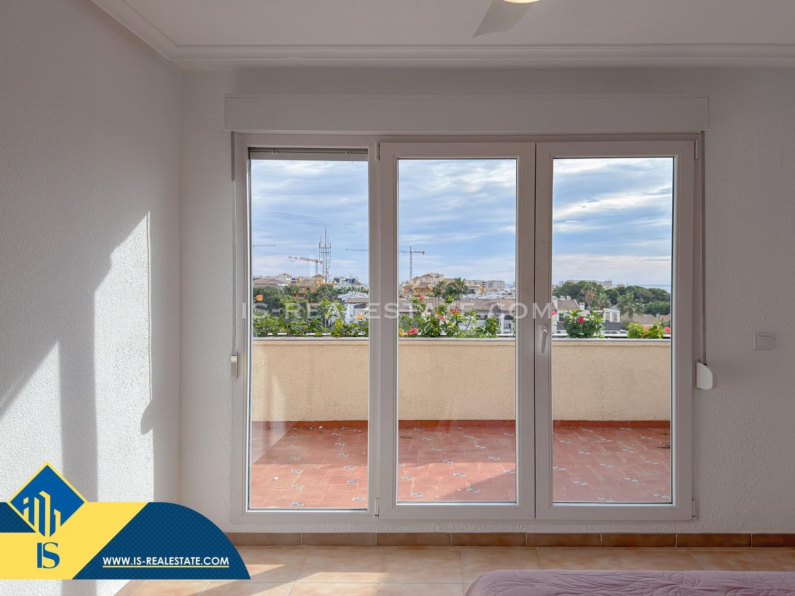 2 sovrum Takvåning till salu i Orihuela Costa - 246 900 € (Ref: 9481223)