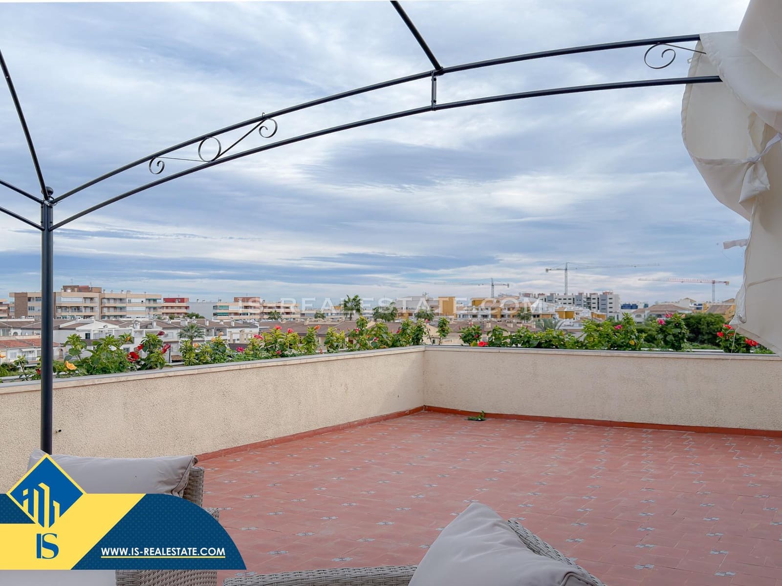 2 sovrum Takvåning till salu i Orihuela Costa - 246 900 € (Ref: 9481223)