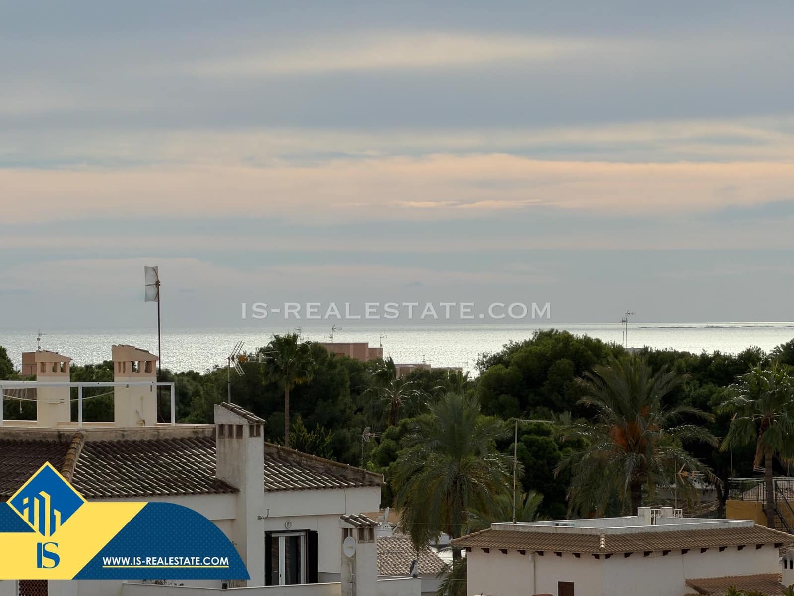 2 sovrum Takvåning till salu i Orihuela Costa - 246 900 € (Ref: 9481223)