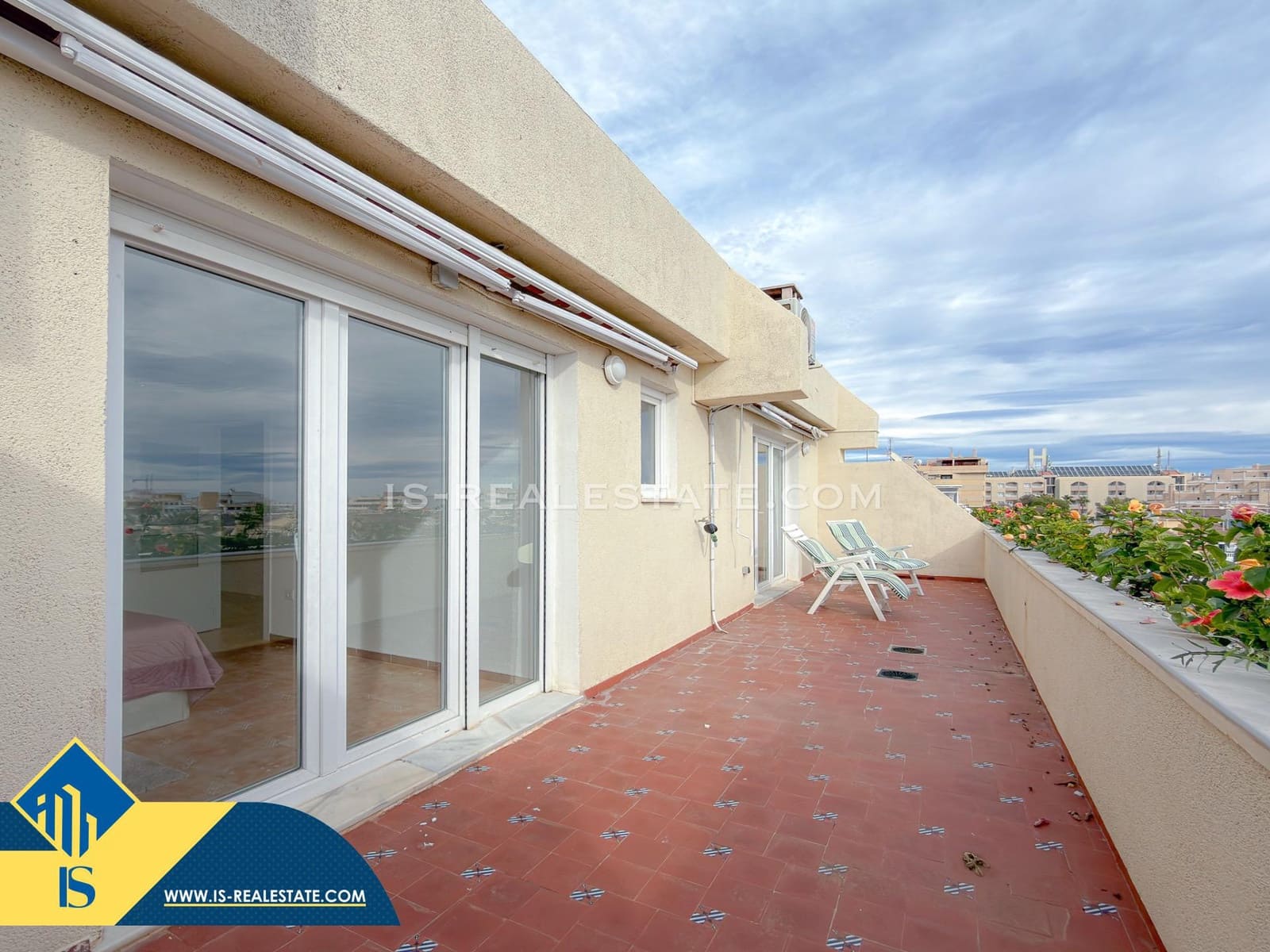 2 sovrum Takvåning till salu i Orihuela Costa - 246 900 € (Ref: 9481223)