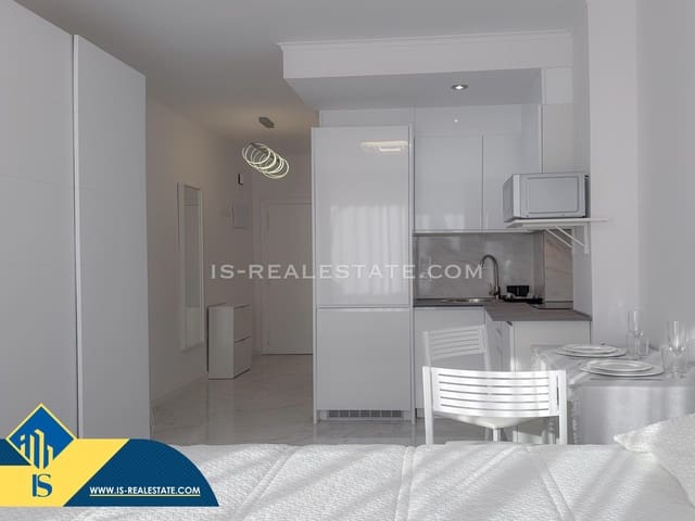 Studio for sale in Playa de los Locos, Torrevieja - € 112,900 (Ref: 9482068)