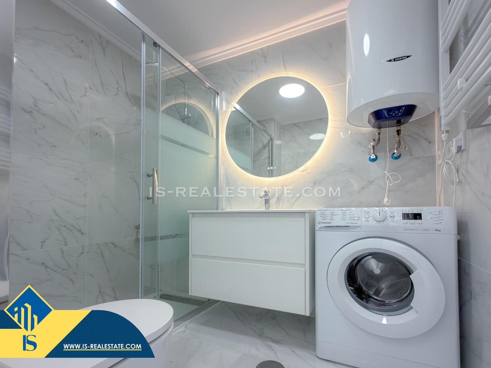 Studio for sale in Torrevieja - € 112,900 (Ref: 9482068)