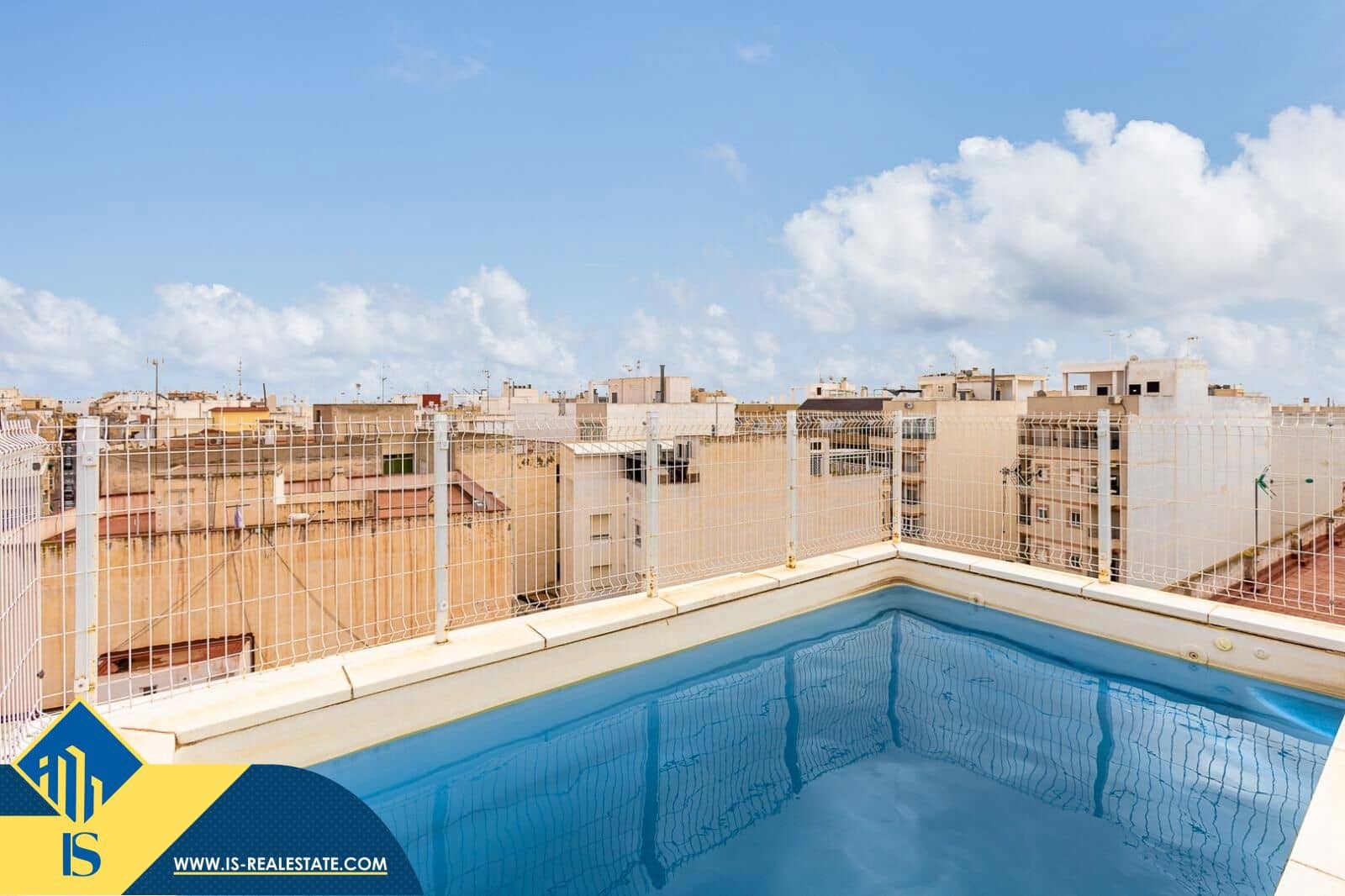 2 quarto Apartamento para venda em Torrevieja com piscina - 194 900 € (Ref: 9483533)