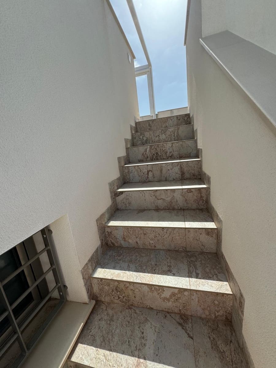 3 quarto Moradia para venda em Orihuela Costa com piscina - 450 000 € (Ref: 9486445)